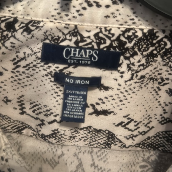 CHAPS no iron snakeskin print shirt, size 2x - Picture 3 of 4
